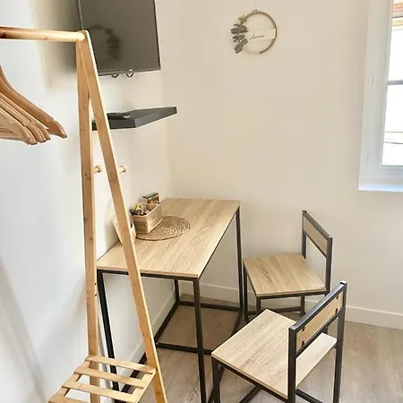 Studios Charmants Cosy A 5 Minutes Du Centre-Ville Bourges Buitenkant foto